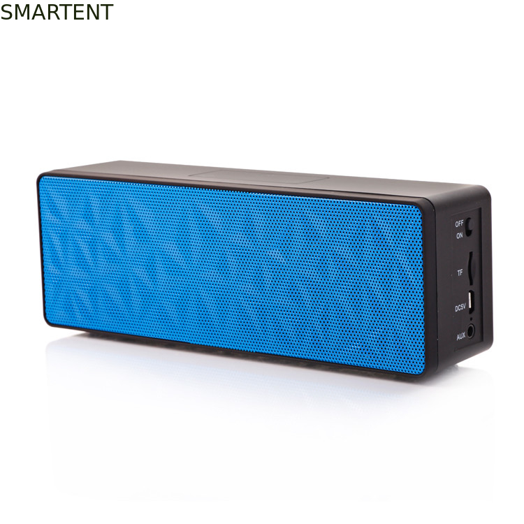 Kleines Audio-Bluetooth, das Würfel-Sprecher des Sprecher-BK3.0 1100mAh Bluetooth wandert fournisseur