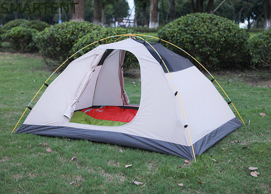 210*140*115cm 2-Personen-Wasserdichtes PU-Beschichtetes Trekking-Zelt für Outdoor-Enthusiasten fournisseur