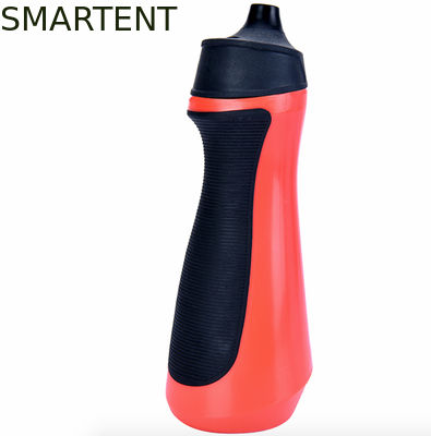 Besorgen Wasser des Trainings-600ml füllt roten Plastik gleitet nicht trinkende Flasche BPA freies 8.9X8.8X23.7 cm ab Online-Herstellung