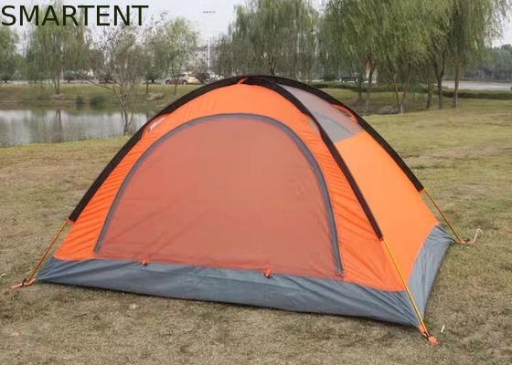 2 Personen Orange PU3000MM Beschichtet 210T Polyester Aluminiumrahmen Wasserdichtes Pop Up Zelt Mit Handtasche fournisseur
