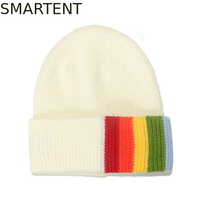 Outdoor Weiße Farbe Recycling Nachhaltige RPET Strick Beanie Erwachsene Größe Für den Winter fournisseur