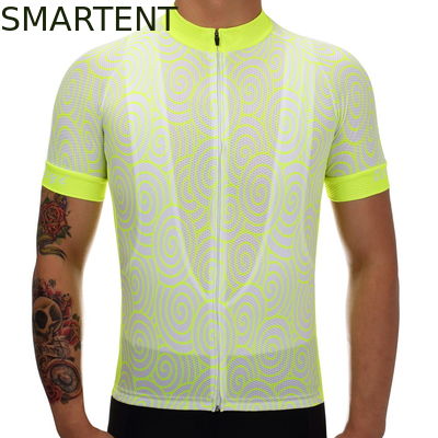 Besorgen Das reitene kundenspezifische Radfahren entspricht Leuchtstoffpolyester-Fahrrad-Radfahrenzusatz-geschwitztem Sport-Antit-Shirt Online-Herstellung